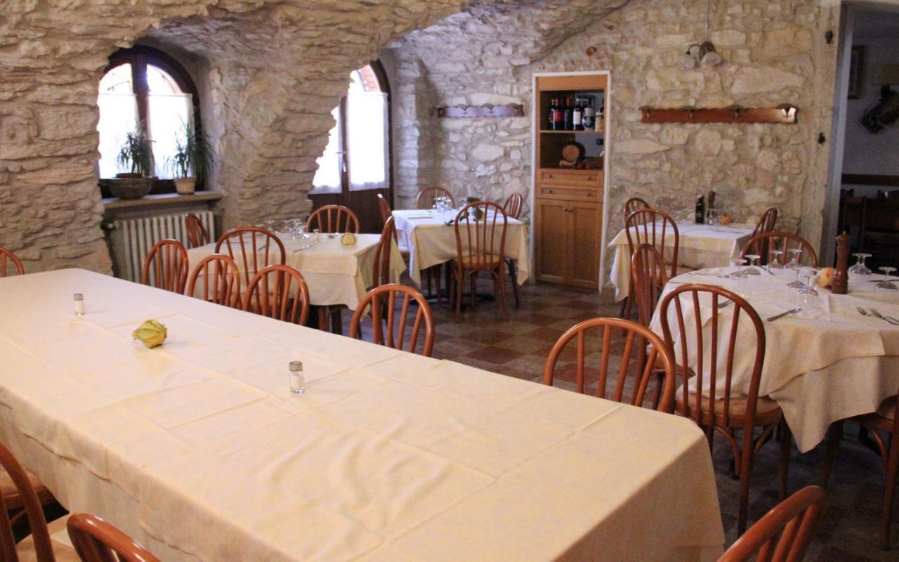 Albergo Speranza Spiazzi Di Monte Baldo Spiazzi Di Caprino Exterior foto